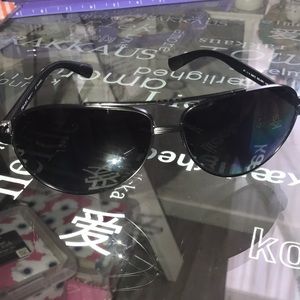 Prada sun glasses